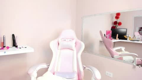 Danna Astrom online show from 02-16-25, 01:58