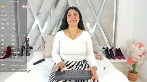 Danna Astrom online show from 03-11-25, 10:09