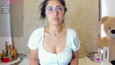 Snapshot of ghanimastrom chatting on 05-31-26, 02:53 Danna Astrom online show from 05-31-26, 02:53