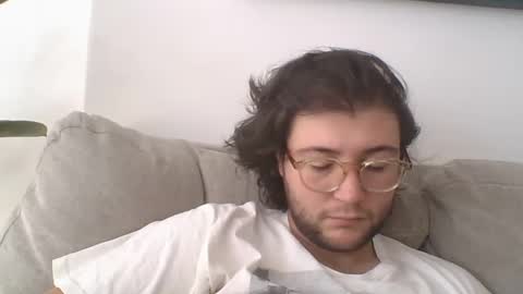 Snapshot of ghardh3 chatting on 01-06-25, 04:23 ghardh3 online show from 01-06-25, 04:23