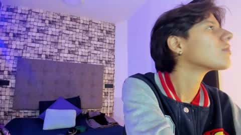 Your Girl  online show from 11-13-25, 10:41