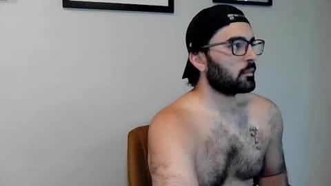 Snapshot of ghostbwc chatting on 06-04-26, 01:06 StepBro online show from 06-04-26, 01:06