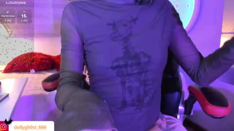 Allison  online show from 05-13-26, 01:30