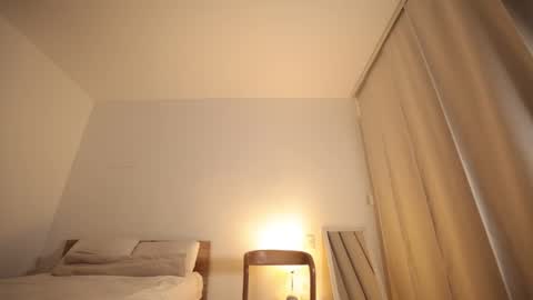 Leo online show from 01-19-26, 03:43