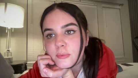 Snapshot of gia_is_horny chatting on 01-09-25, 02:01 The Queen of Squirt online show from 01-09-25, 02:01