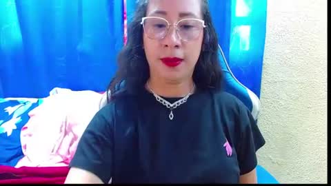 Snapshot of gia_leinn chatting on 07-14-26, 02:45 Gia online show from 07-14-26, 02:45