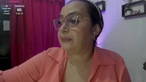 nahomi online show from 11-06-25, 10:10