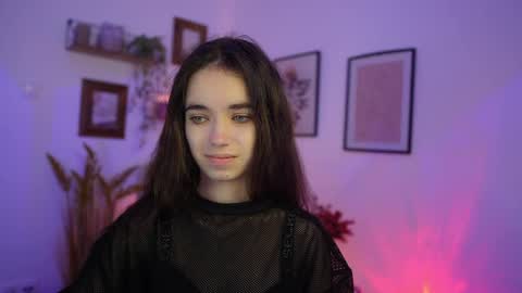 Gia Paige18 online show from 11-06-25, 08:04