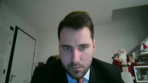 Snapshot of giacomo9669 chatting on 12-17-25, 05:08 giacomo9669 online show from 12-17-25, 05:08