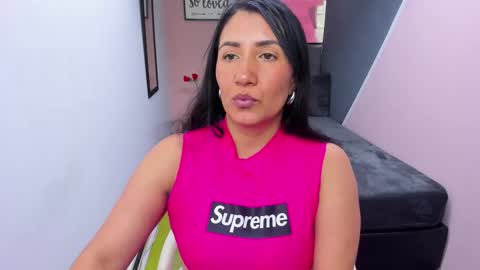 G I A  FOX online show from 02-19-25, 03:49