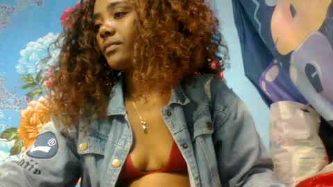 Snapshot of gialbloody chatting on 06-14-26, 02:41 gialbloody online show from 06-14-26, 02:41
