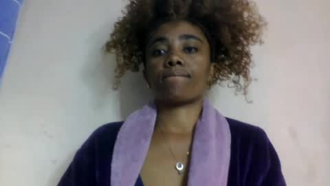 Snapshot of gialbloody chatting on 06-22-26, 12:13 gialbloody online show from 06-22-26, 12:13