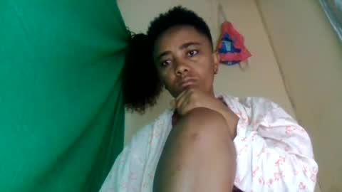Snapshot of gialbloody chatting on 07-09-26, 10:58 gialbloody online show from 07-09-26, 10:58