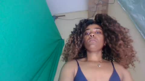 Snapshot of gialbloody chatting on 07-15-26, 09:42 gialbloody online show from 07-15-26, 09:42