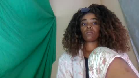 Snapshot of gialbloody chatting on 07-28-26, 07:04 gialbloody online show from 07-28-26, 07:04