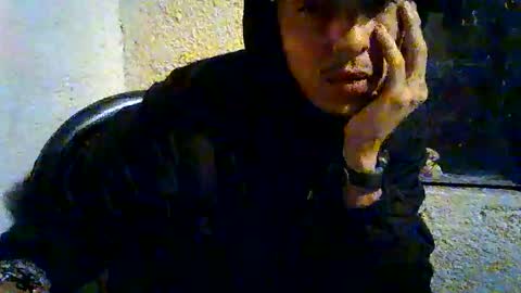 Snapshot of giancrivelli04 chatting on 05-28-26, 09:06 giancrivelli04 online show from 05-28-26, 09:06