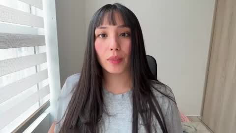 Snapshot of giannalee_ chatting on 04-14-26, 07:09 Gianna Lee online show from 04-14-26, 07:09