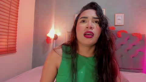 Snapshot of giannaslimjb chatting on 10-04-25, 03:48 giannaslimjb online show from 10-04-25, 03:48