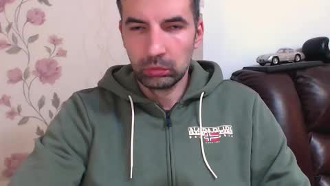 Gianni online show from 04-02-26, 09:01