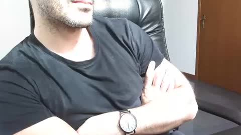 Snapshot of gianniamalfi chatting on 06-15-26, 03:25 gianniamalfi online show from 06-15-26, 03:25