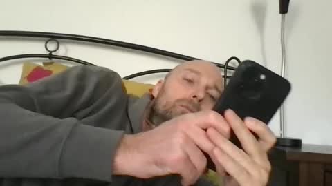 giannipaciotti online show from 10-13-25, 01:33