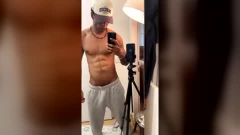 Snapshot of gianosilva chatting on 08-02-26, 05:11 gianosilva online show from 08-02-26, 05:11