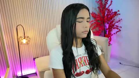 Snapshot of gianovak chatting on 09-22-25, 11:34 gianovak online show from 09-22-25, 11:34