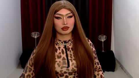 Snapshot of giaxxx01 chatting on 02-08-25, 07:26 Gia X online show from 02-08-25, 07:26