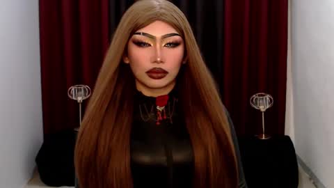 Snapshot of giaxxx01 chatting on 02-15-25, 05:30 Gia X online show from 02-15-25, 05:30