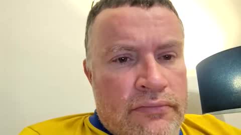 giddyup2222222 online show from 03-18-26, 09:40