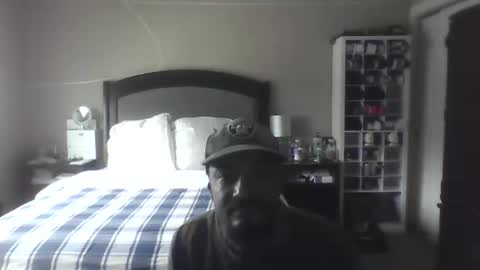 Snapshot of gifted_blacksnake chatting on 10-12-25, 04:39 Gifted online show from 10-12-25, 04:39