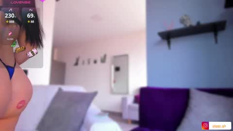 Snapshot of giggy_ chatting on 02-13-25, 03:24 Giggy online show from 02-13-25, 03:24