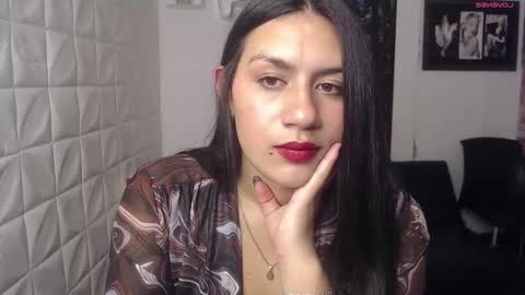 Snapshot of gigi_gilt_ chatting on 02-25-25, 04:14 Gigi 3 online show from 02-25-25, 04:14