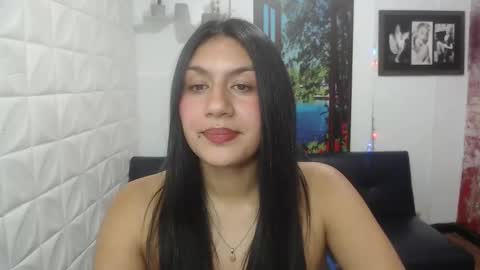 Snapshot of gigi_gilt_ chatting on 03-04-25, 06:37 Gigi 3 online show from 03-04-25, 06:37