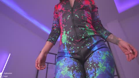 Snapshot of gigi_ulala chatting on 12-15-24, 12:07 80 off in my OF gigipriv online show from 12-15-24, 12:07