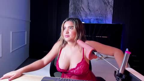 Gigi Doll online show from 02-13-25, 02:31