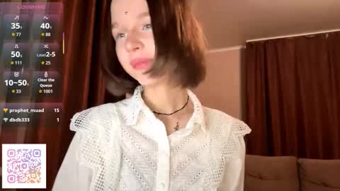 Molly online show from 10-25-25, 07:30