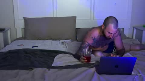 MichaelGigi online show from 06-21-26, 02:25