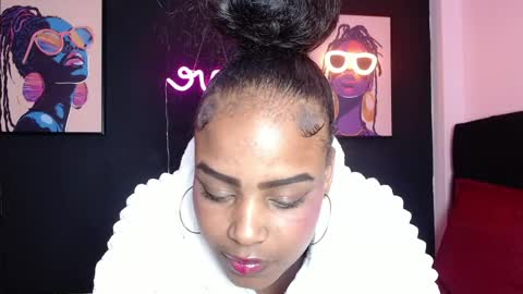 gigimle online show from 04-18-26, 04:11