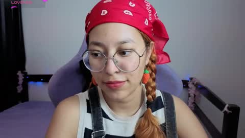 Snapshot of gigimooon chatting on 05-18-26, 01:24 gigimooon online show from 05-18-26, 01:24