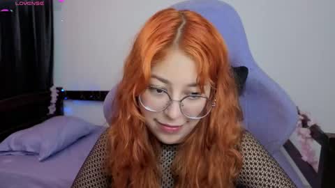 Snapshot of gigimooon chatting on 05-26-26, 01:01 gigimooon online show from 05-26-26, 01:01