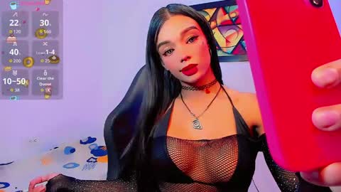Snapshot of gigitremblay chatting on 06-07-26, 05:00 gigitremblay online show from 06-07-26, 05:00
