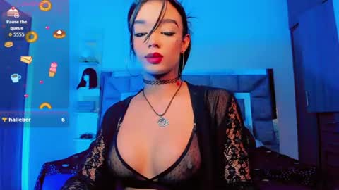 Snapshot of gigitremblay chatting on 06-18-26, 10:36 gigitremblay online show from 06-18-26, 10:36