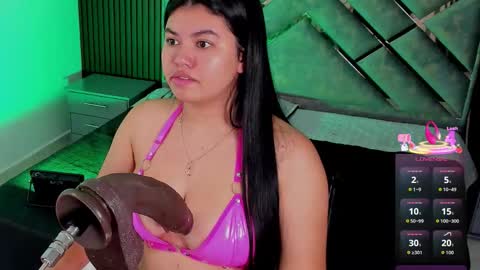 giia online show from 10-12-25, 11:53