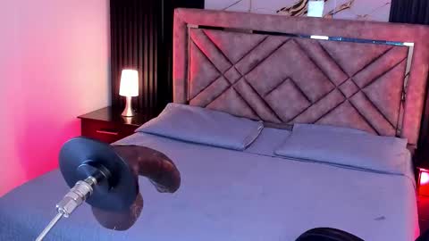 Snapshot of giiabloom chatting on 02-02-26, 11:53 giia online show from 02-02-26, 11:53