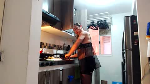 Snapshot of gikitrans chatting on 05-23-26, 05:50 gikitrans online show from 05-23-26, 05:50