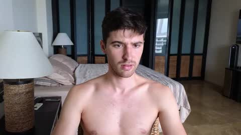 gilbertogonzales online show from 11-17-25, 04:07