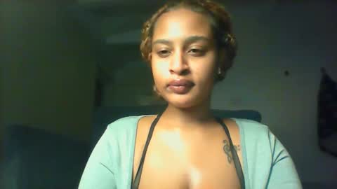 Snapshot of gina953260 chatting on 03-22-26, 11:08 gina online show from 03-22-26, 11:08