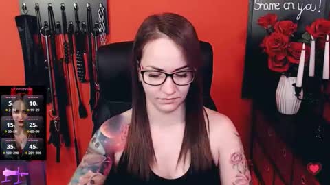Snapshot of gina_hotlick chatting on 04-28-26, 03:22 gina_hotlick online show from 04-28-26, 03:22