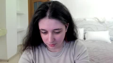 Snapshot of ginablum chatting on 05-16-26, 08:22 Kate online show from 05-16-26, 08:22